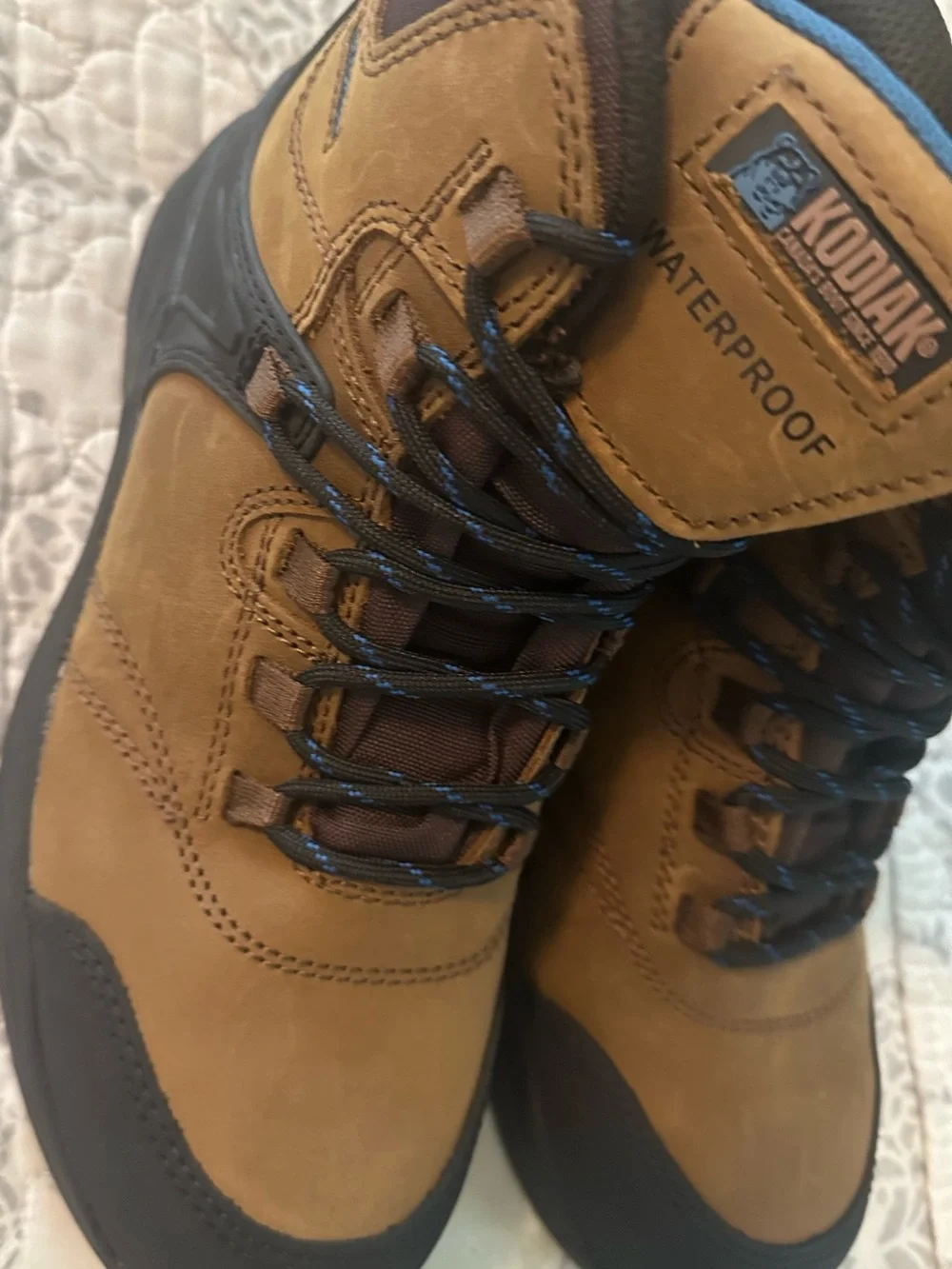 Kodiak Brown Waterproof women work  Boots sizes 9 1/2 & 10